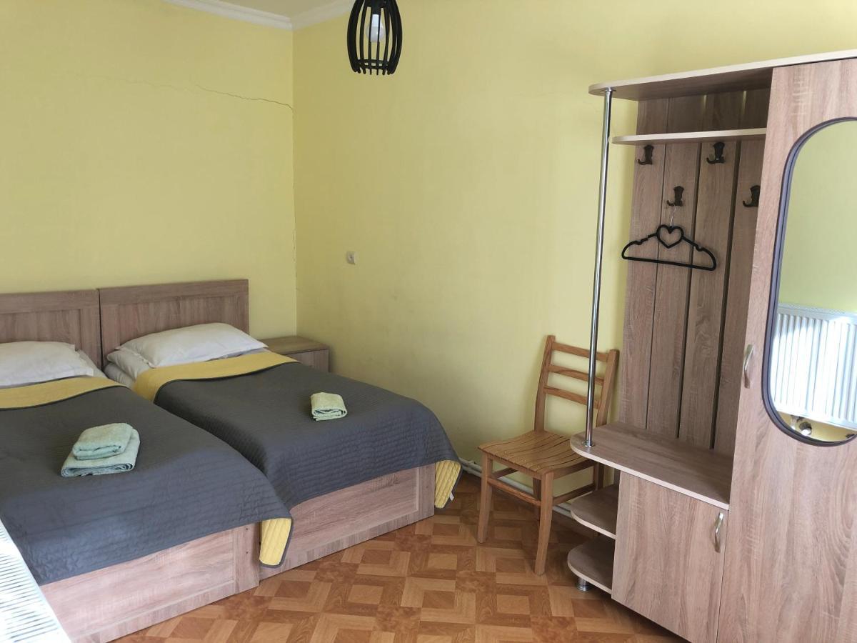 Inga Jafaridze Guesthouse Pele Местія Екстер'єр фото