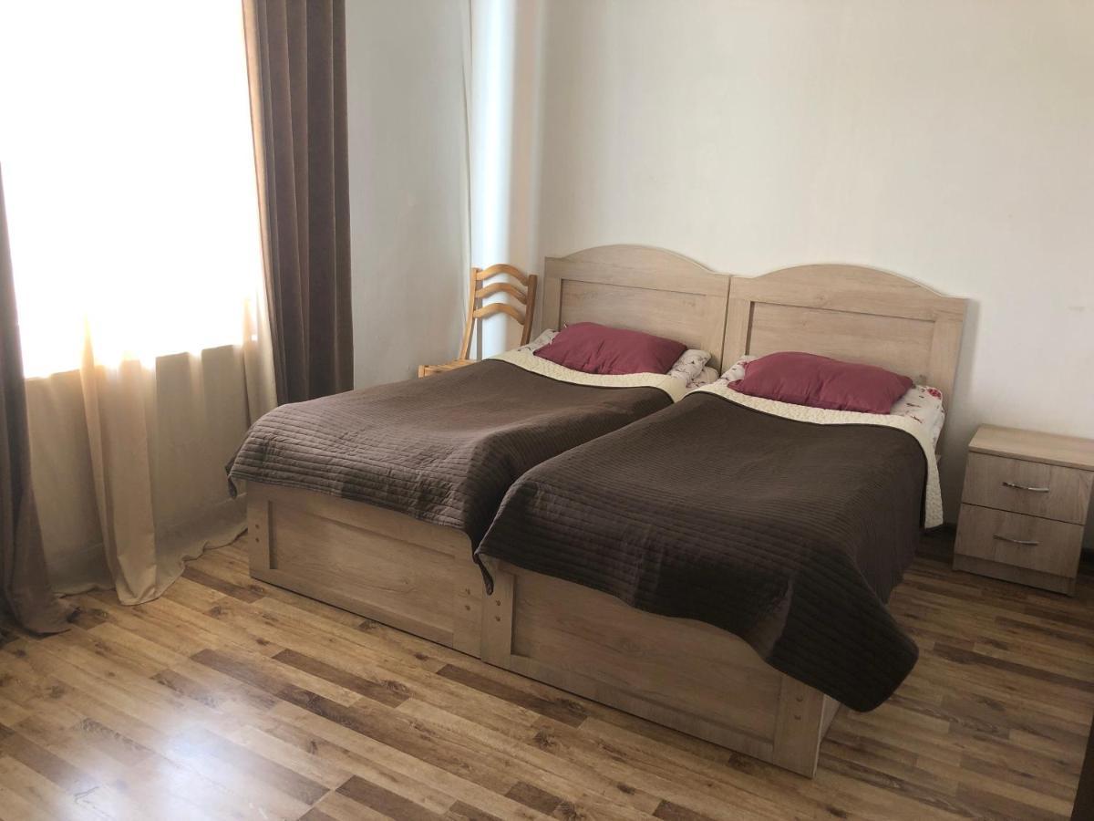 Inga Jafaridze Guesthouse Pele Местія Екстер'єр фото