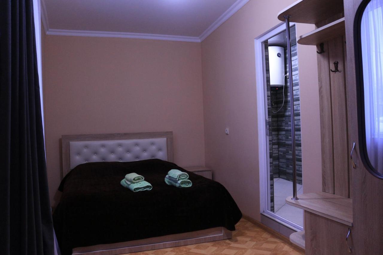 Inga Jafaridze Guesthouse Pele Местія Екстер'єр фото