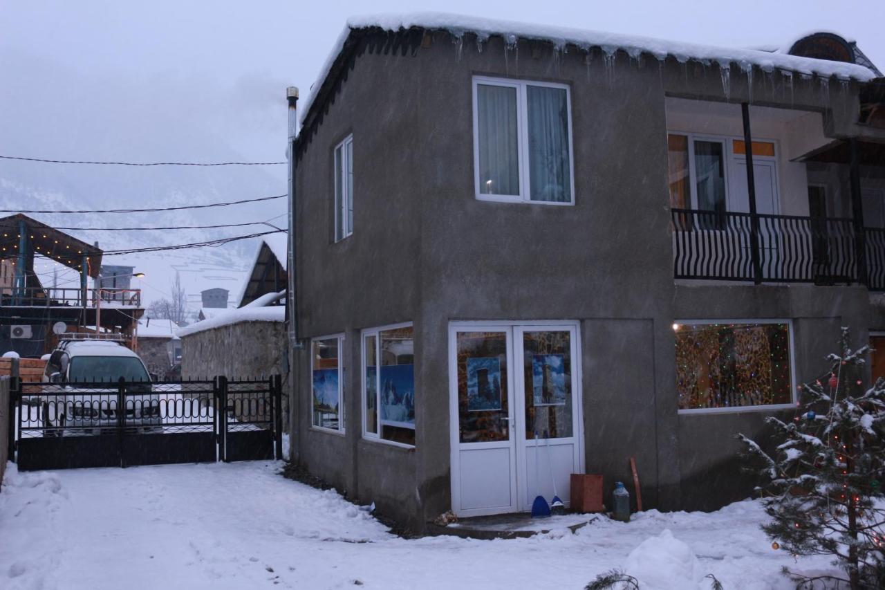 Inga Jafaridze Guesthouse Pele Местія Екстер'єр фото